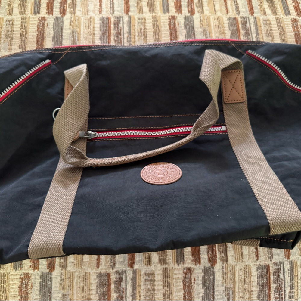 Kipling tote